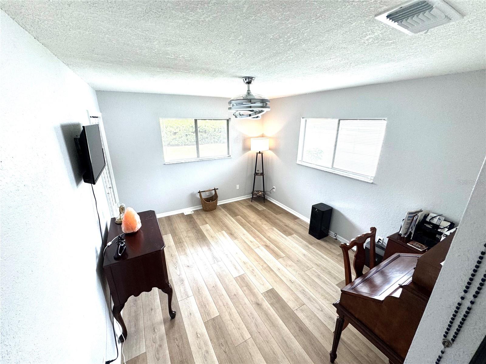 8107 Tedburn Park Property Photo 26