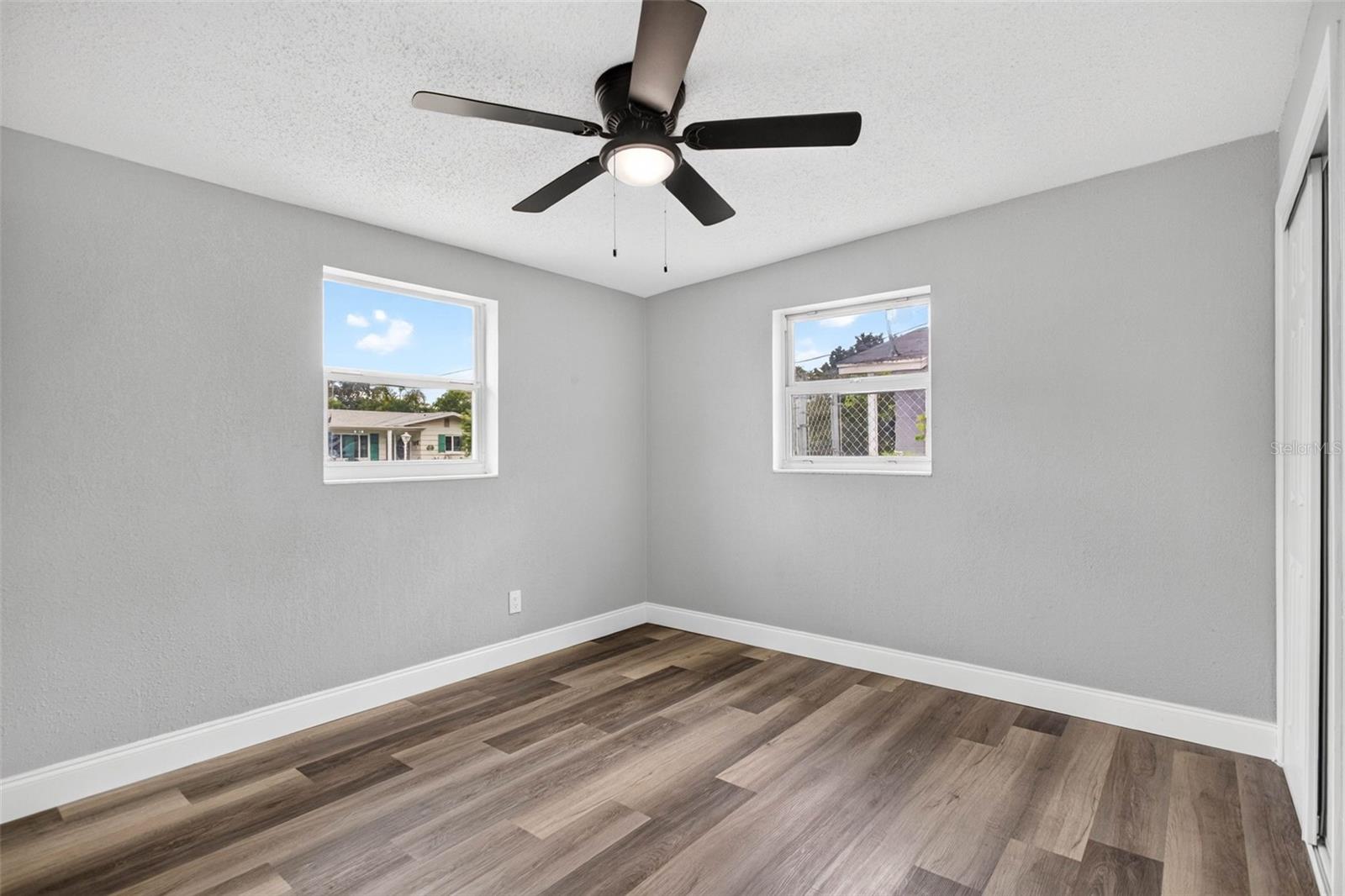 11031 Hassle Ave Property Photo 23
