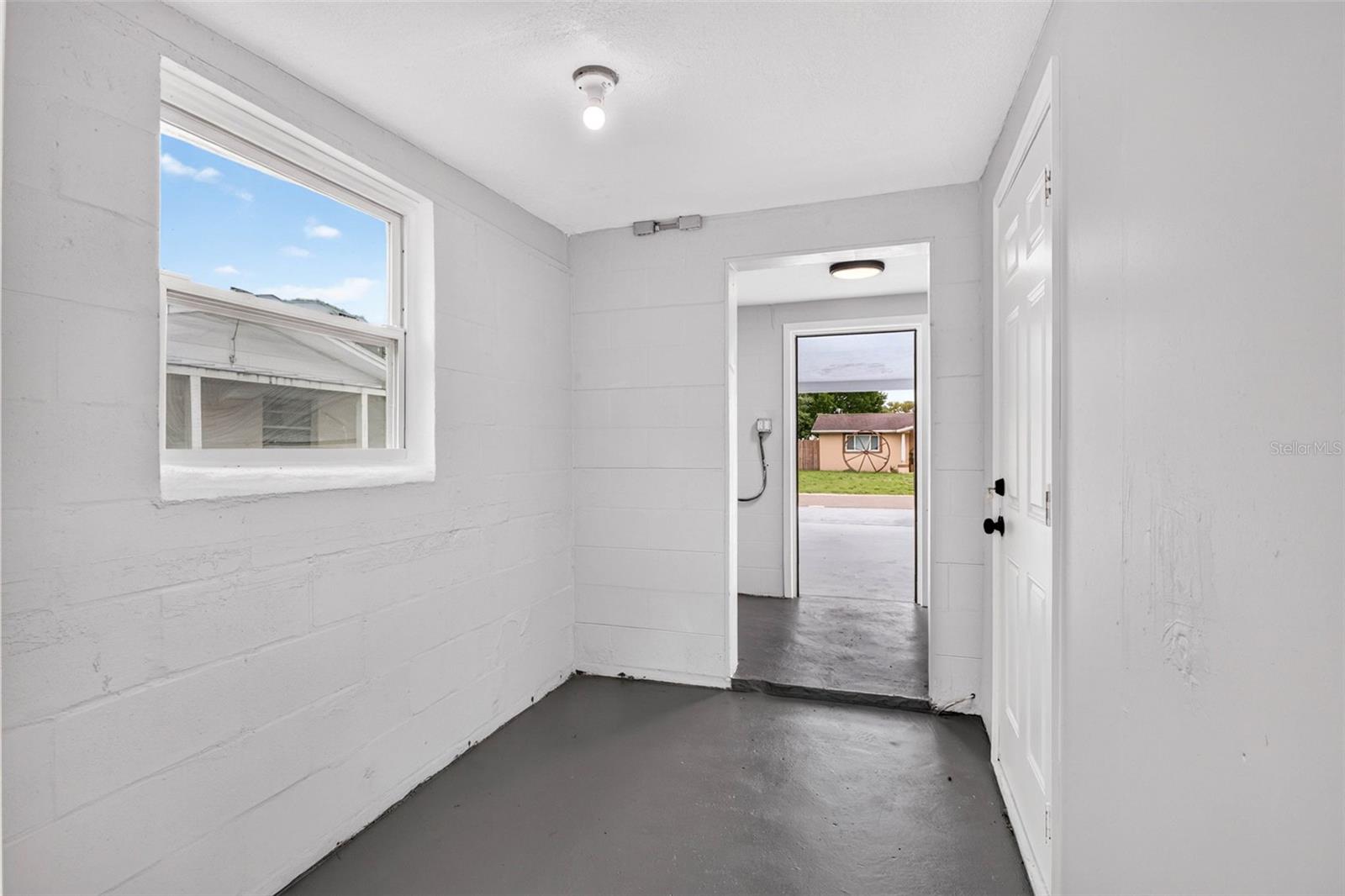 11031 Hassle Ave Property Photo 32