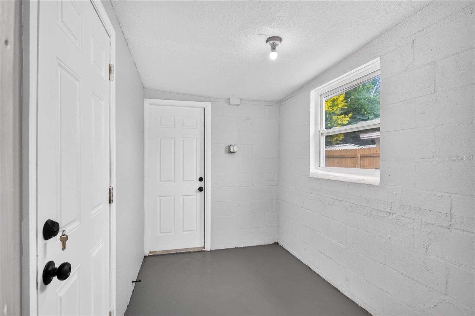 11031 Hassle Ave Property Photo 34