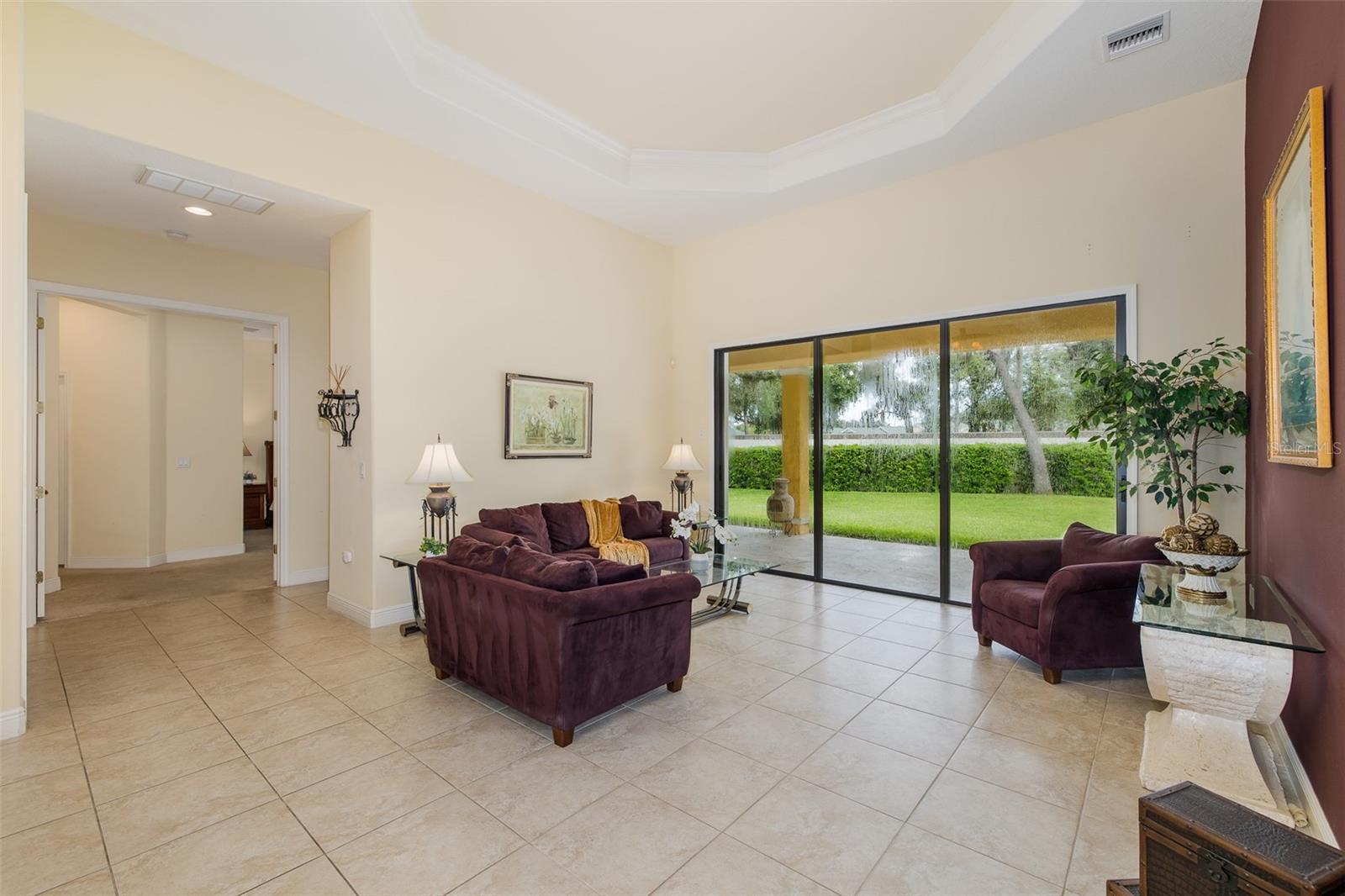 10640 Pontofino Cir Property Photo 12