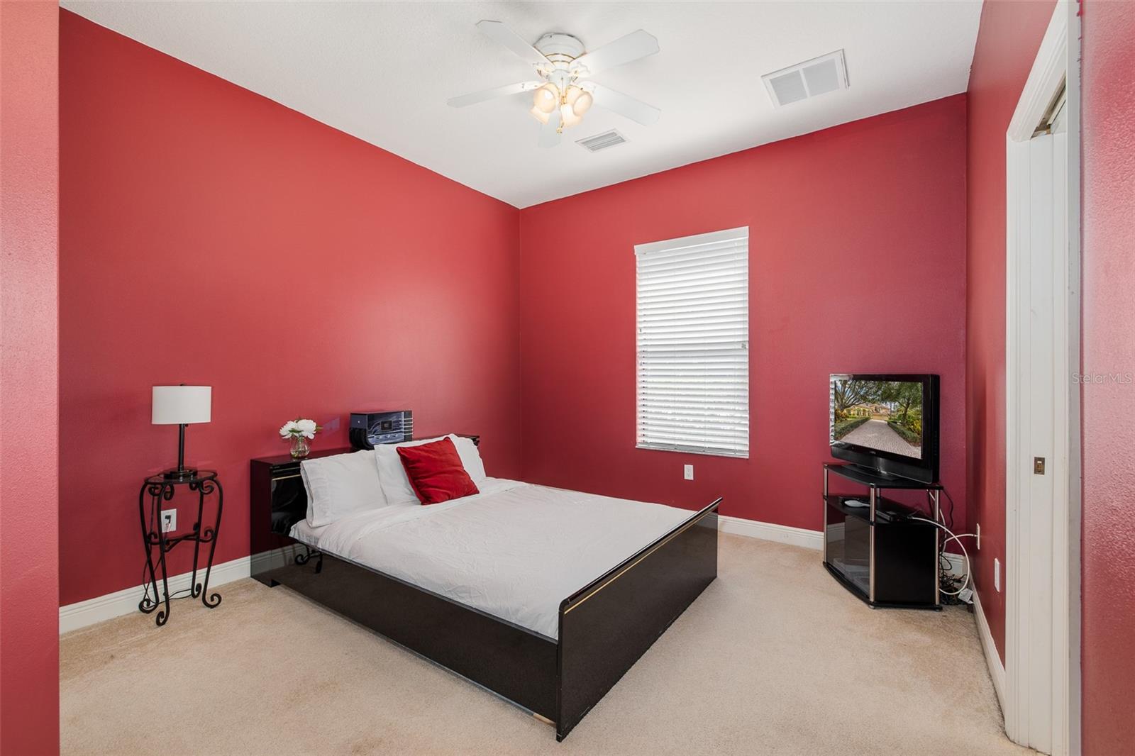 10640 Pontofino Cir Property Photo 34