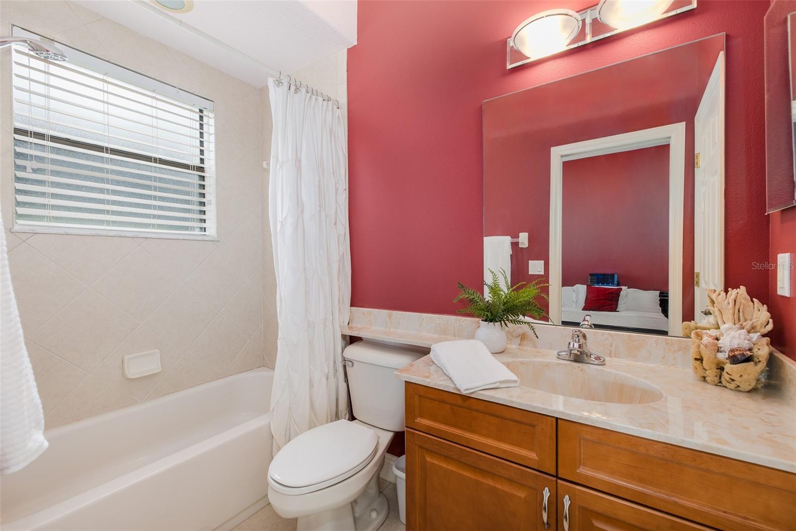 10640 Pontofino Cir Property Photo 38