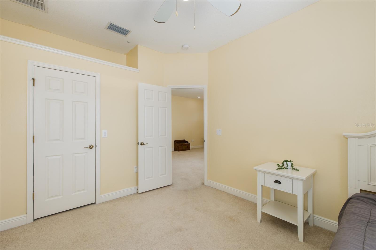 10640 Pontofino Cir Property Photo 48