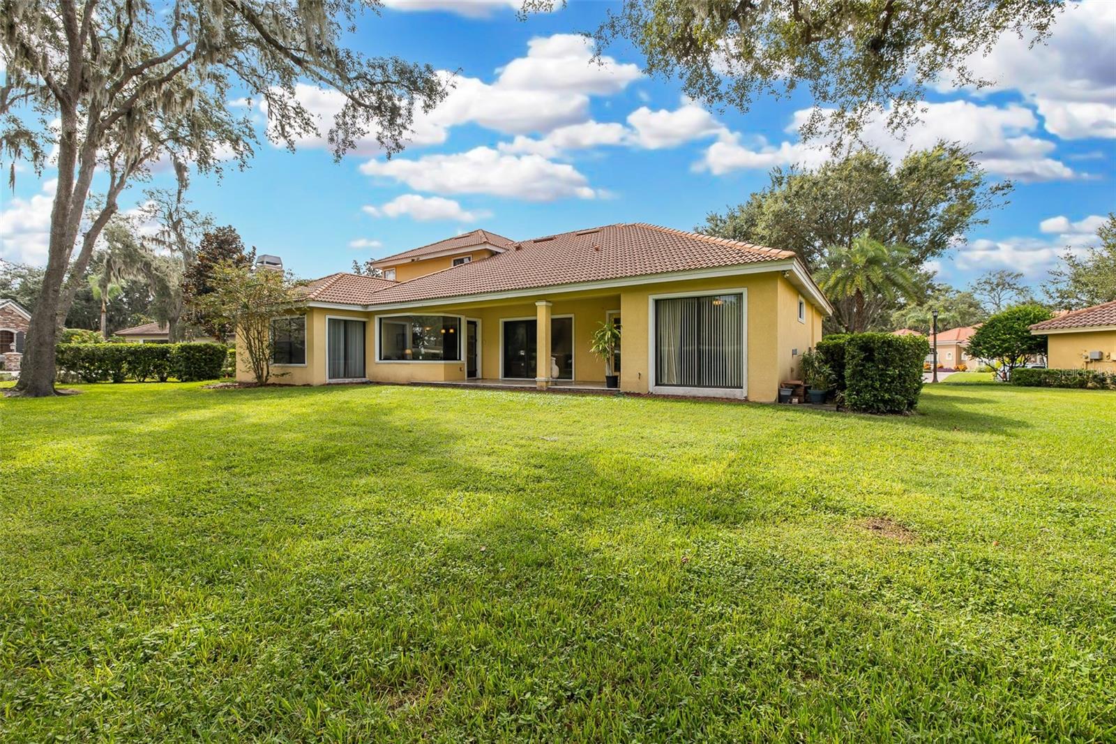 10640 Pontofino Cir Property Photo 54