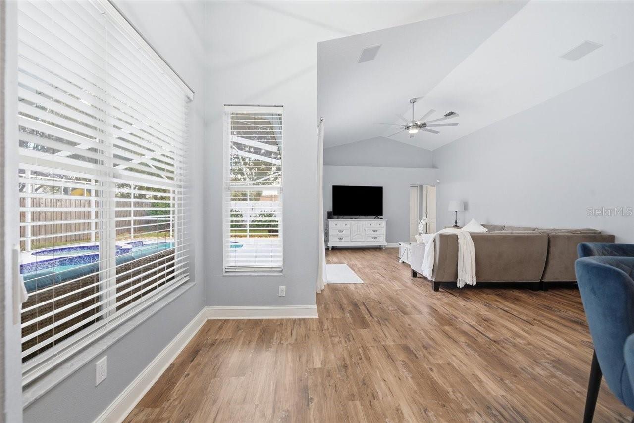 18009 Palm Breeze Dr Property Photo 30