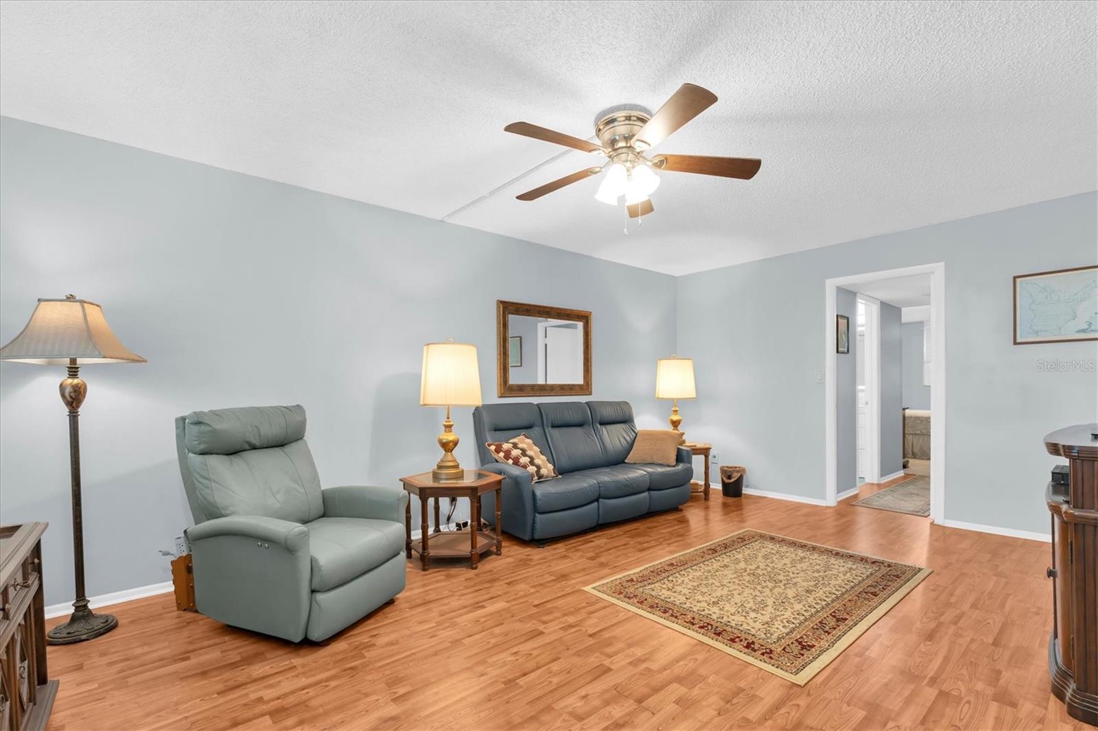 4715 Bay St Ne #330 Property Photo 12