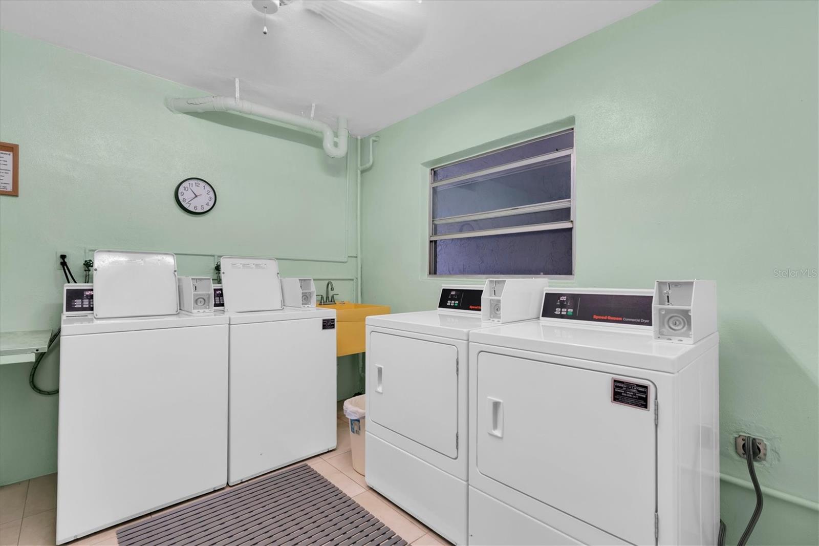 4715 Bay St Ne #330 Property Photo 25