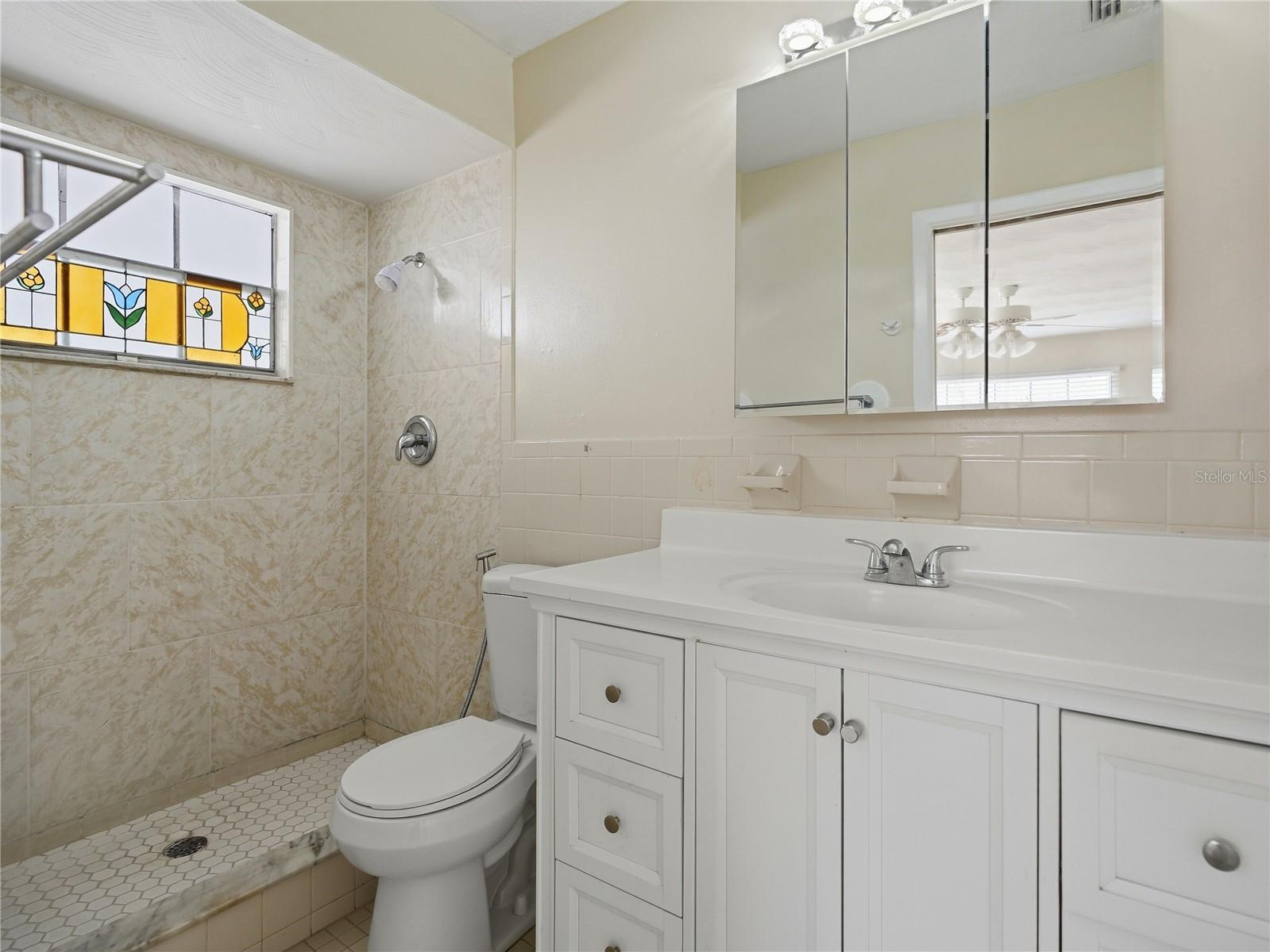 2048 Waterfall Dr Property Photo 27