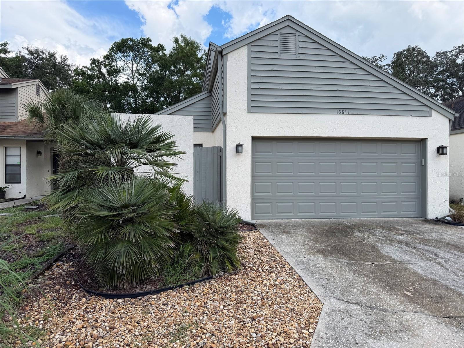 13811 LAZY OAK DR #21 Property Photo 1