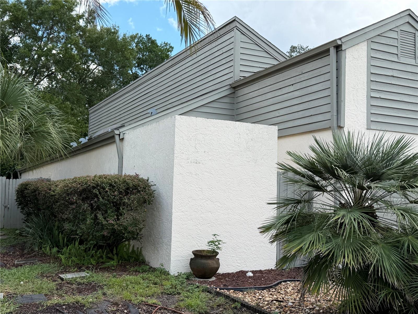 13811 Lazy Oak Dr #21 Property Photo 3
