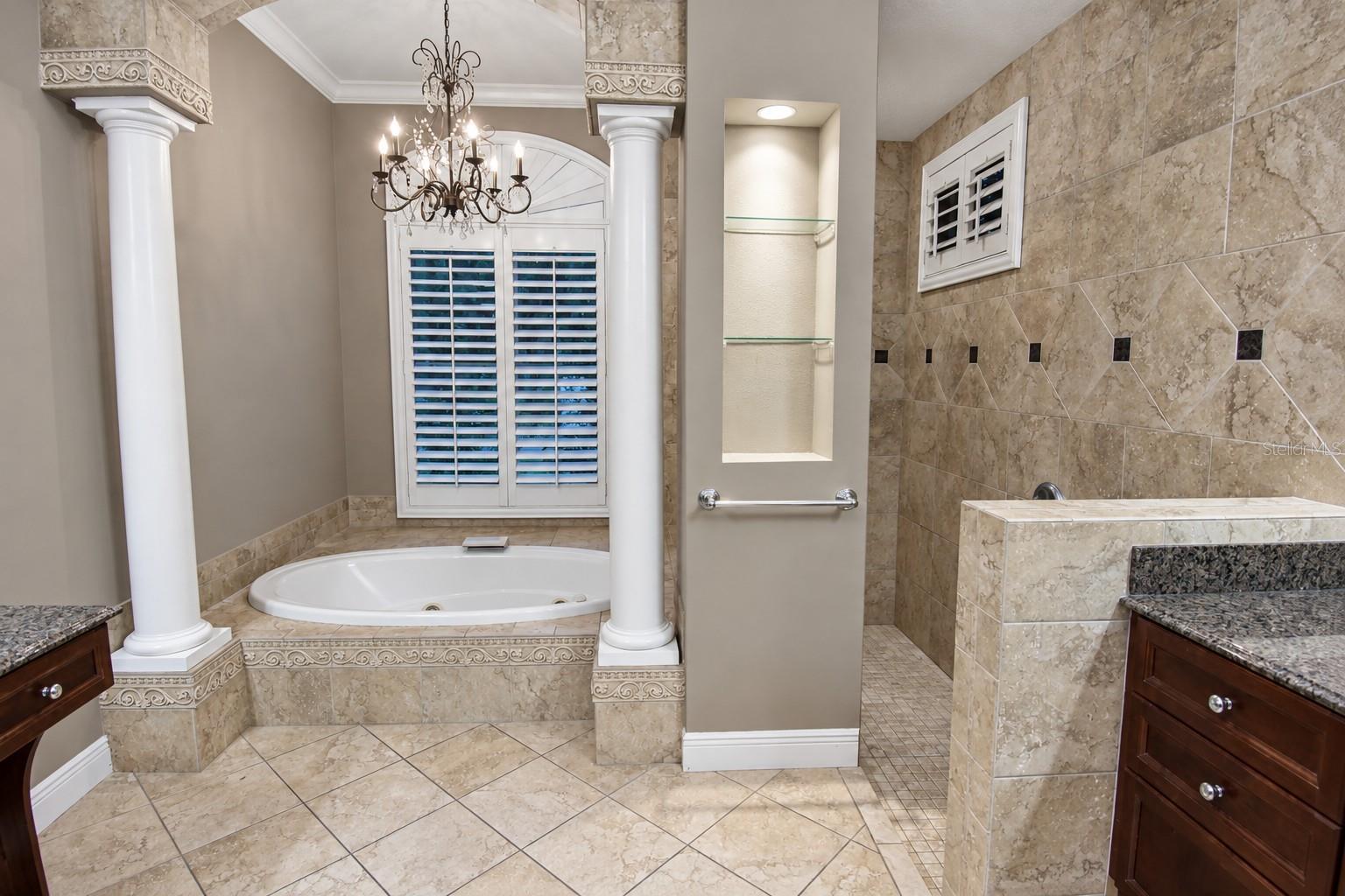 918 Shoals Landing Dr Property Photo 32