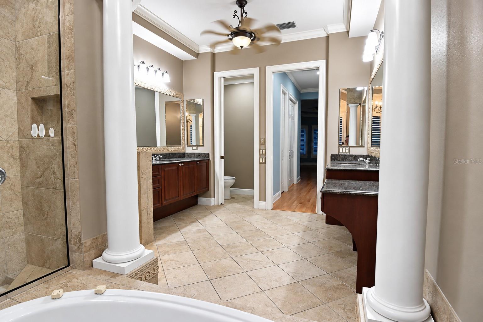 918 Shoals Landing Dr Property Photo 33