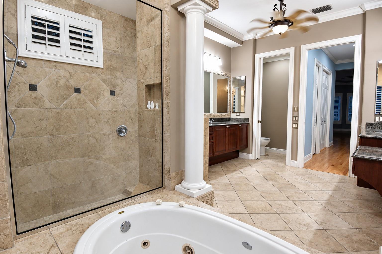 918 Shoals Landing Dr Property Photo 35