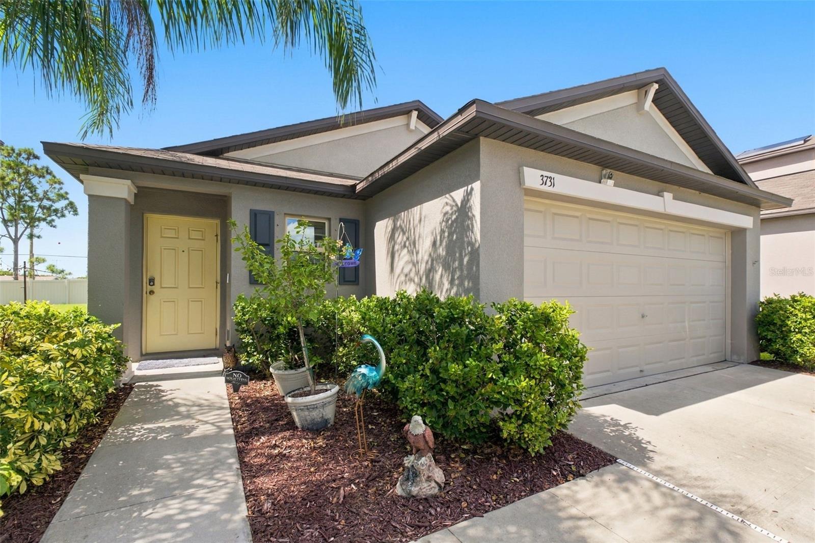 3731 GOLDEN SHINER LN Property Photo 1
