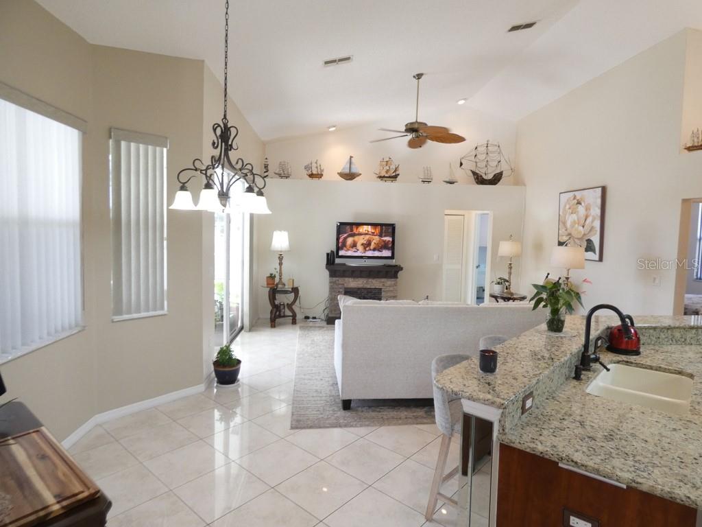 7655 Vienna Ln Property Photo 11