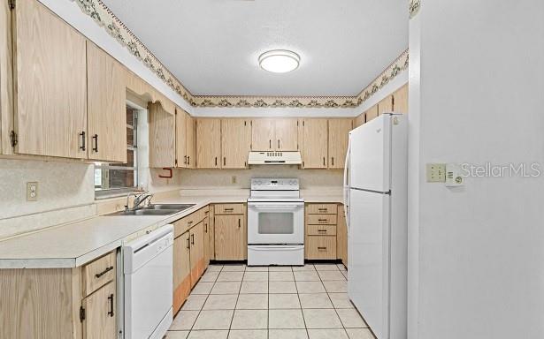 6235 Ogburn St Property Photo 4