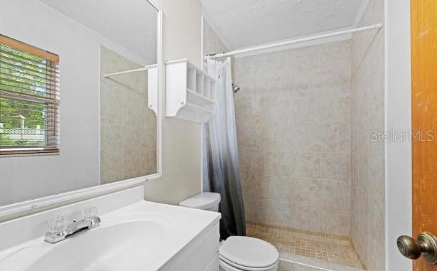 6235 Ogburn St Property Photo 17