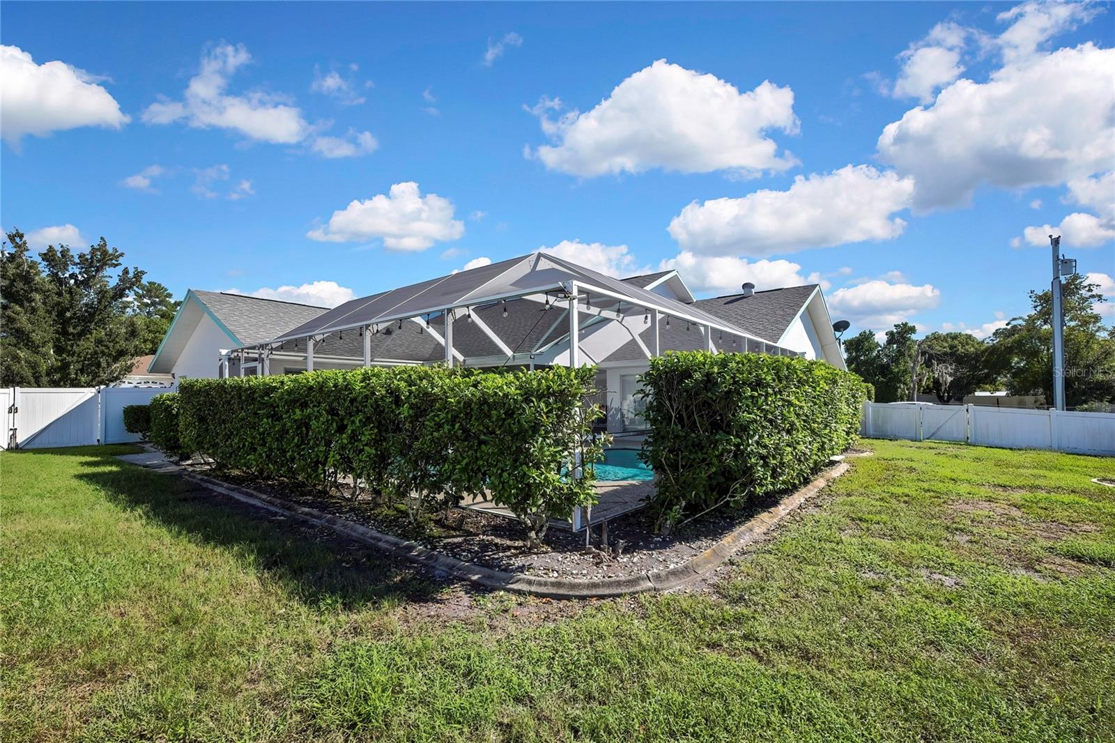 10247 Skyland St Property Photo 46