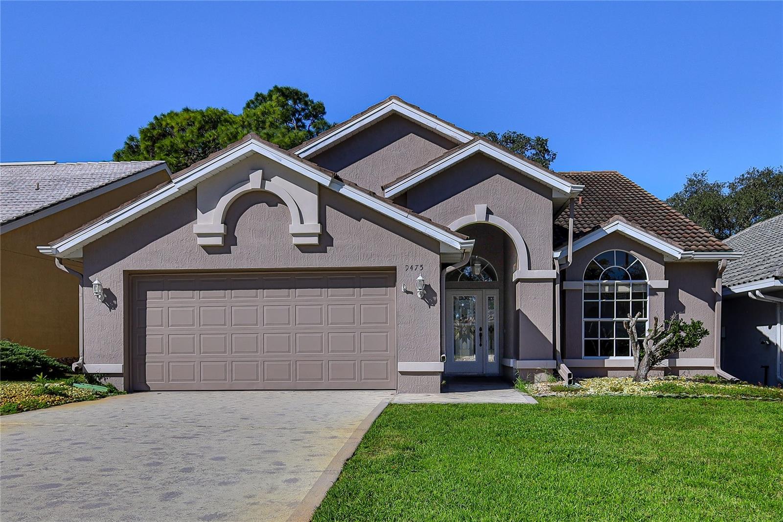 9475 MISSISSIPPI RUN Property Photo 1