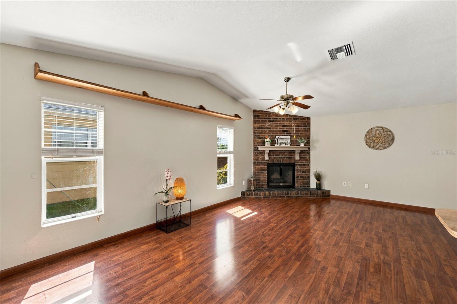 2383 Grove Valley Ave Property Photo 14