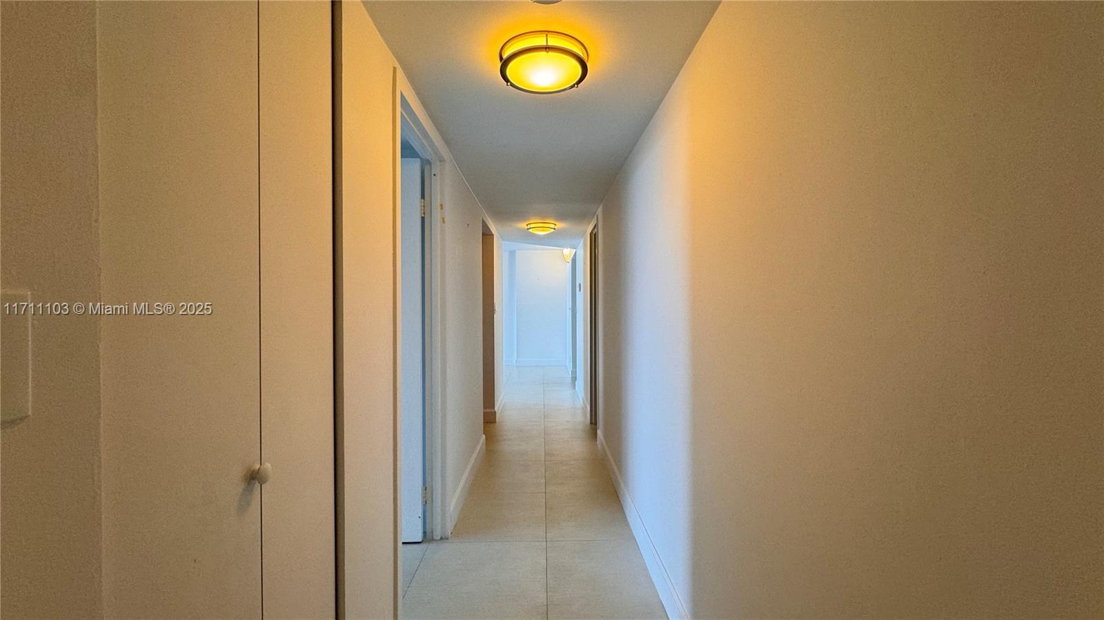 1000 Parkview Dr 415 Property Photo 10