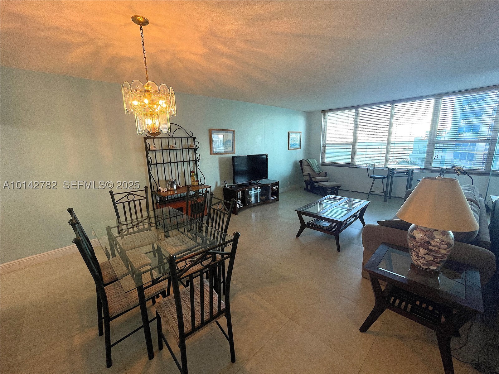 3505 S Ocean Dr 1415 Property Photo 3