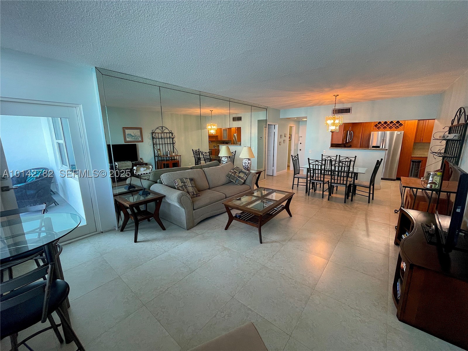 3505 S Ocean Dr 1415 Property Photo 4