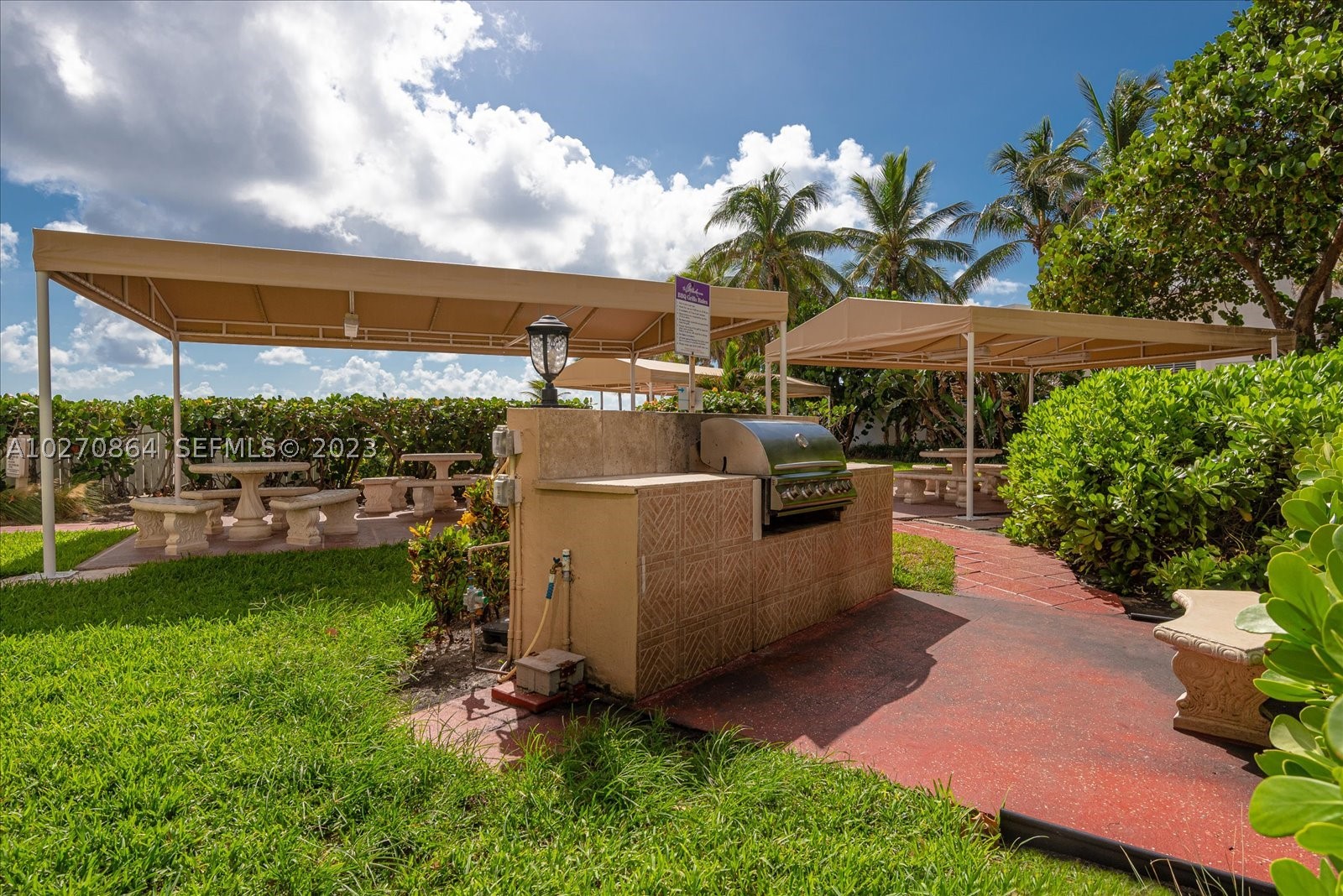 3505 S Ocean Dr 104 Property Photo 8