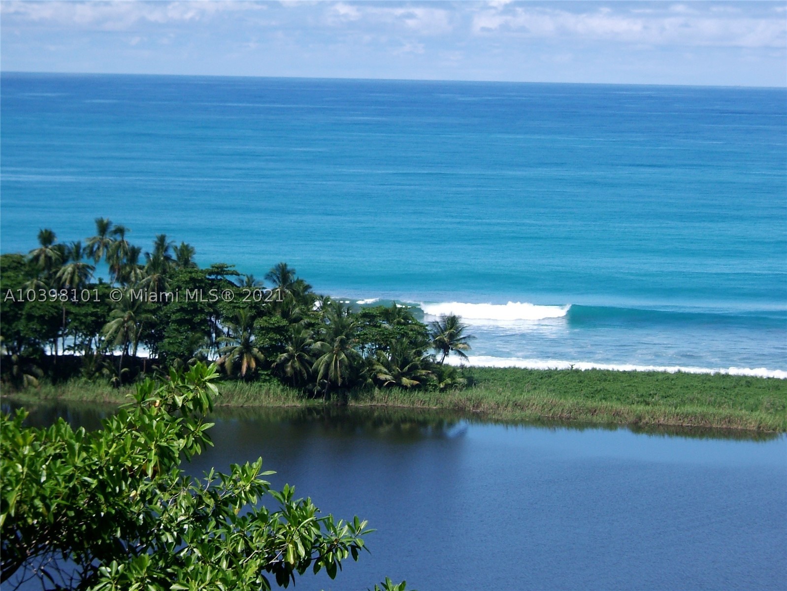 1 Carate Osa Peninsula Property Photo 9