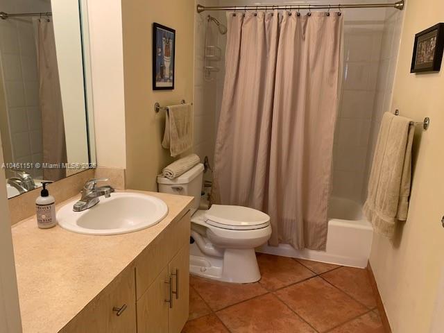 100 Lincoln Rd 1129 Property Photo 12
