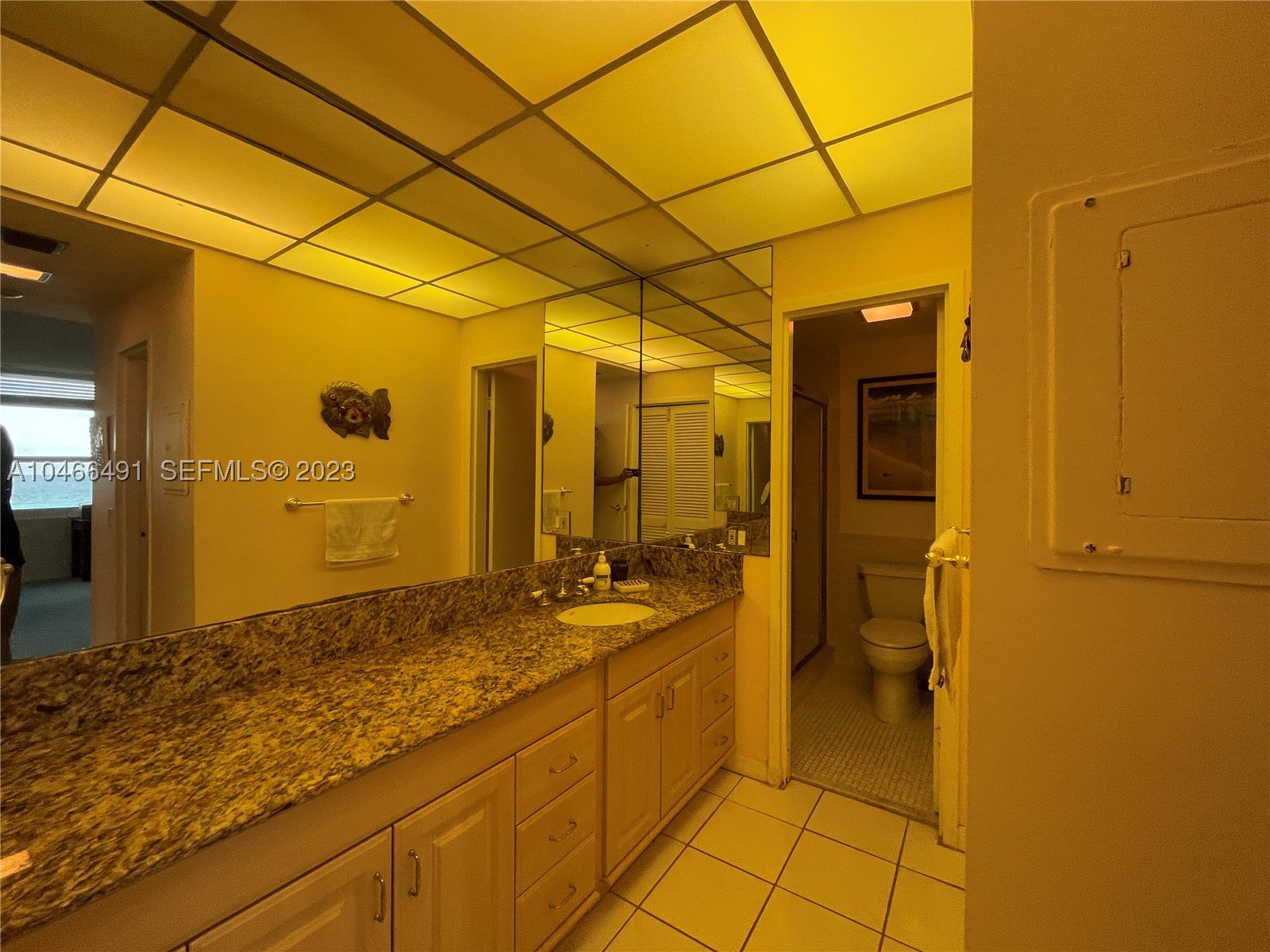 3505 S Ocean Dr 421 Property Photo 6