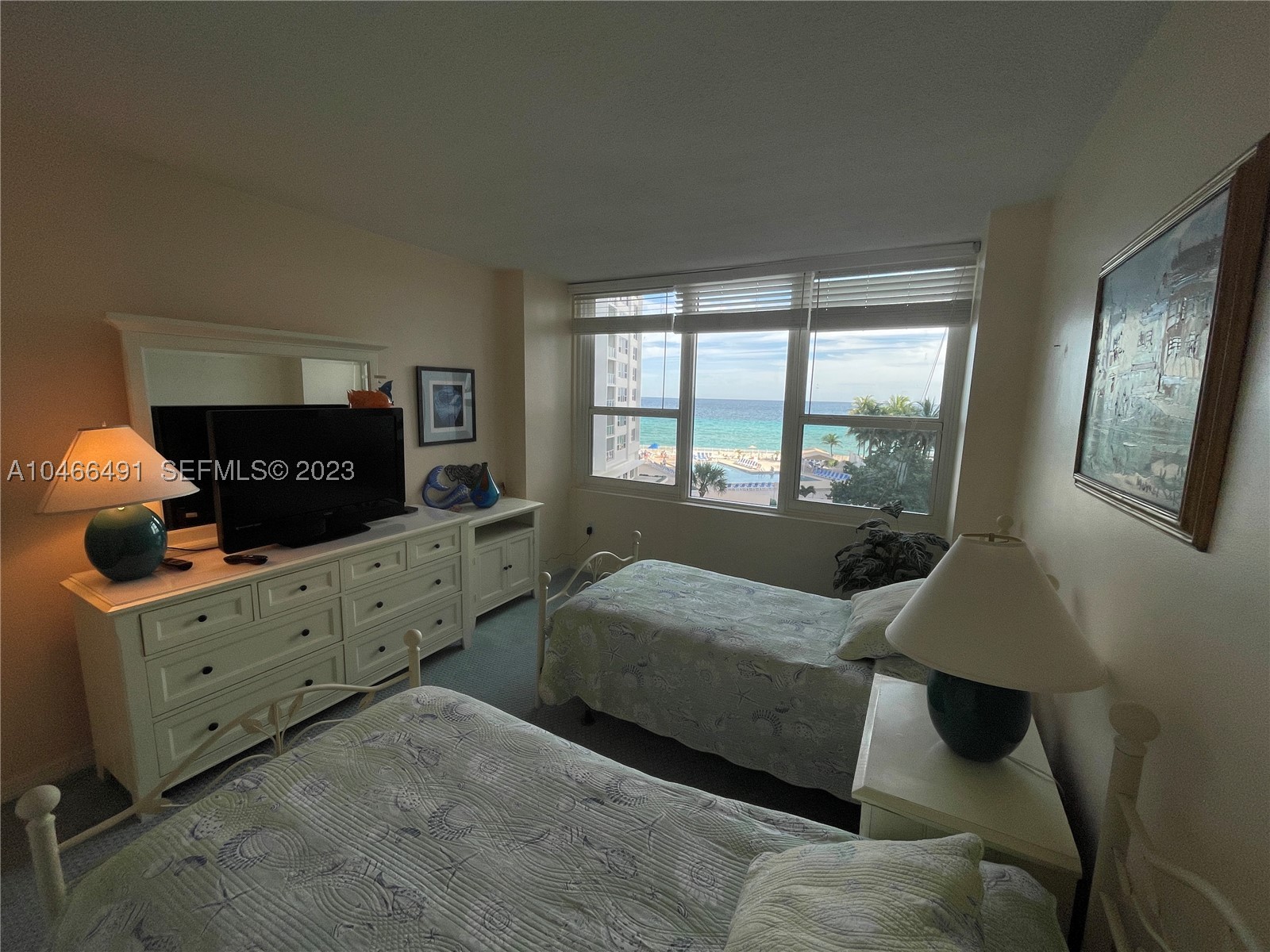 3505 S Ocean Dr 421 Property Photo 7
