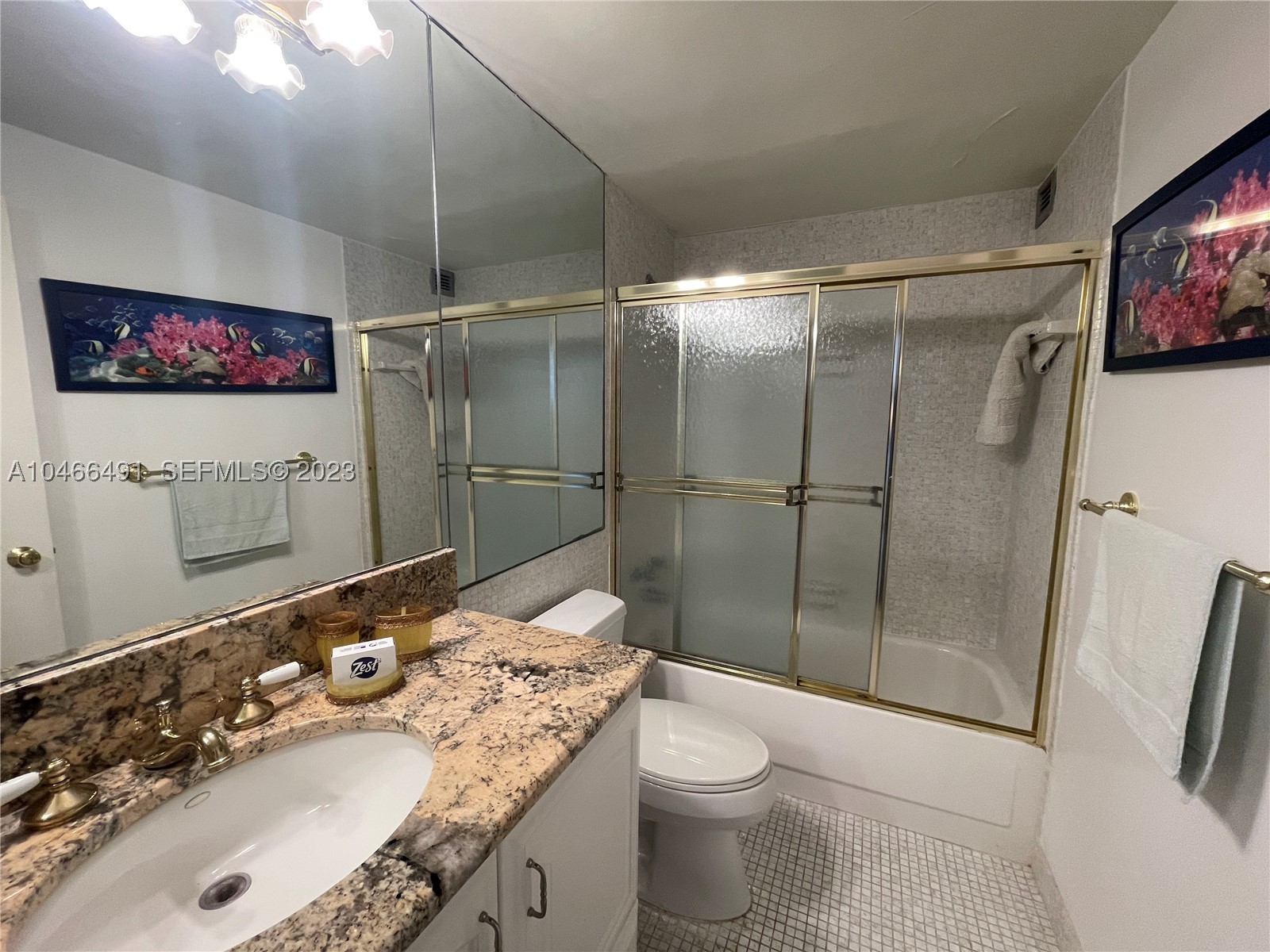 3505 S Ocean Dr 421 Property Photo 8
