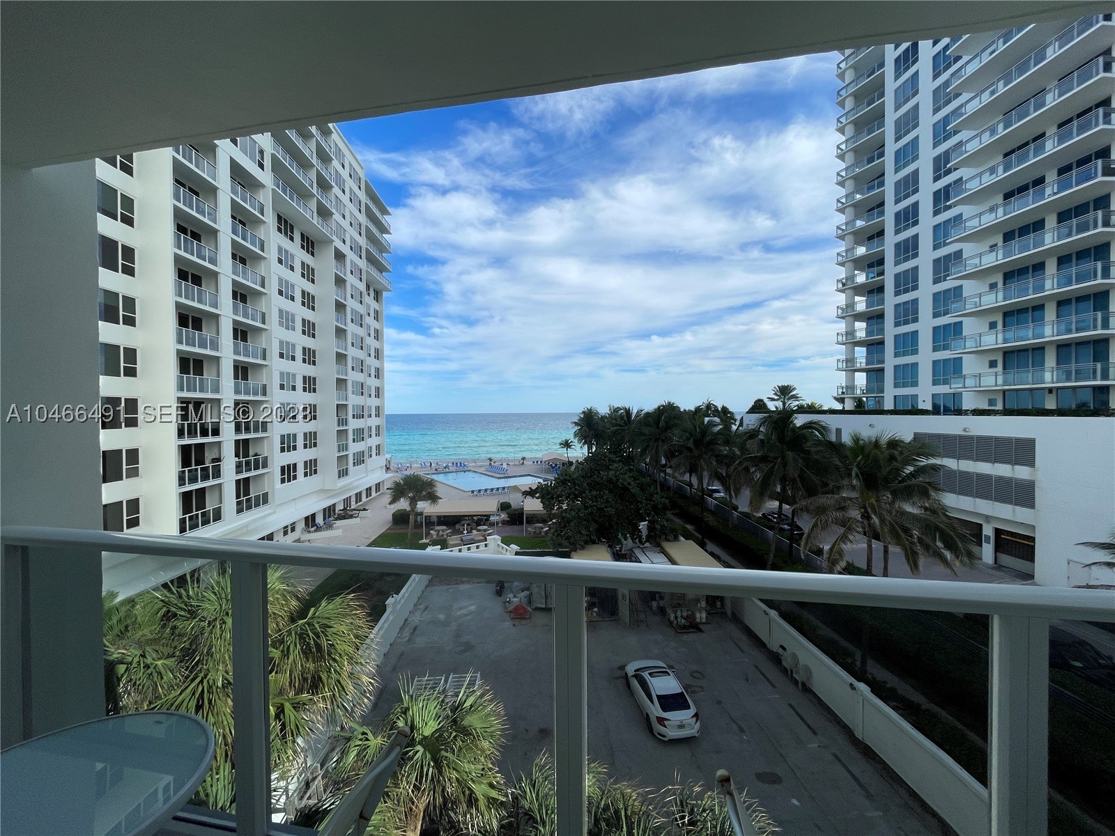 3505 S Ocean Dr 421 Property Photo 9