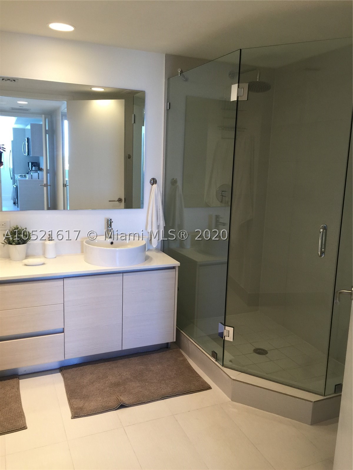 2600 E Hallandale Beach 2202 Property Photo 14