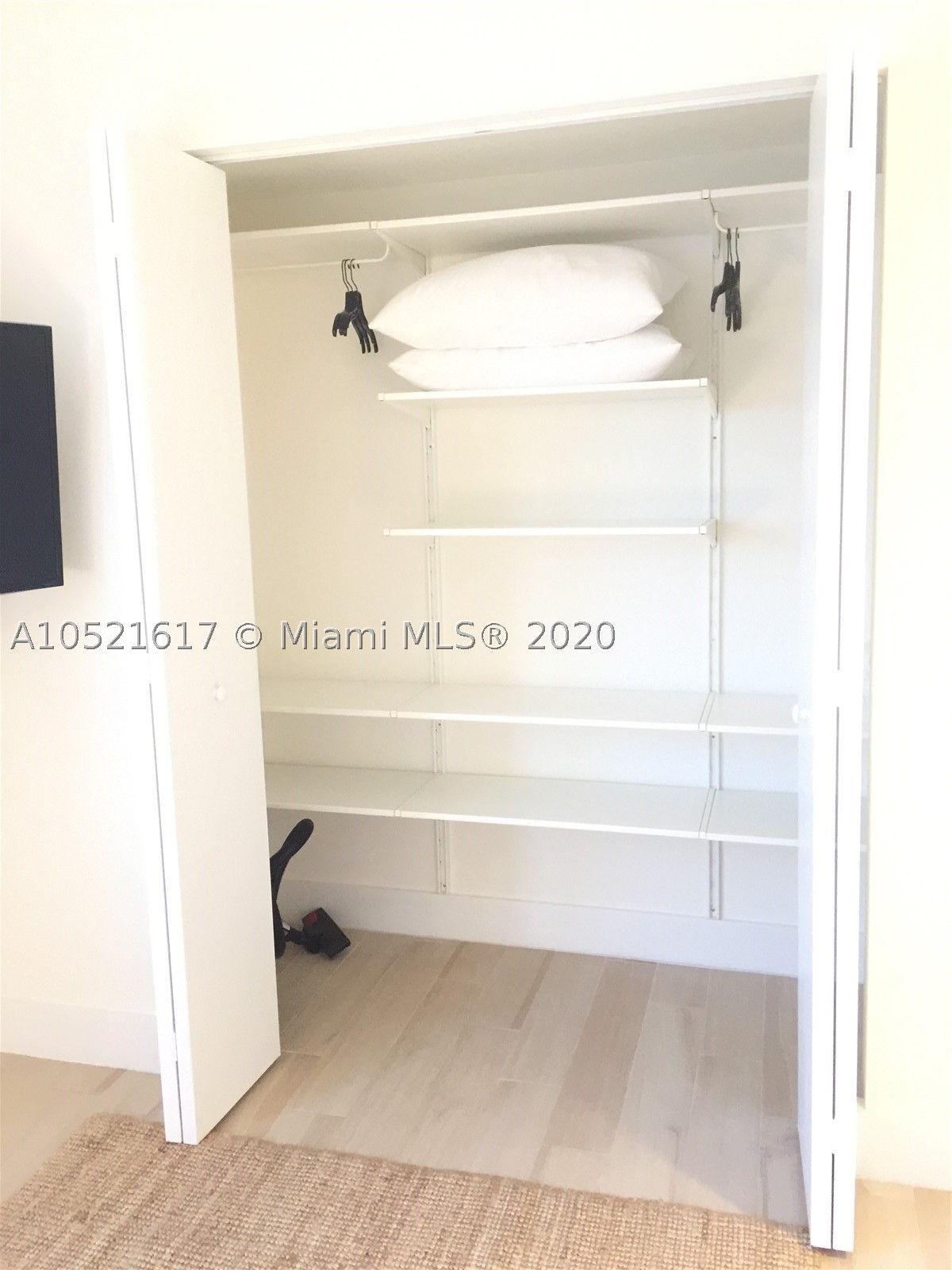 2600 E Hallandale Beach 2202 Property Photo 18