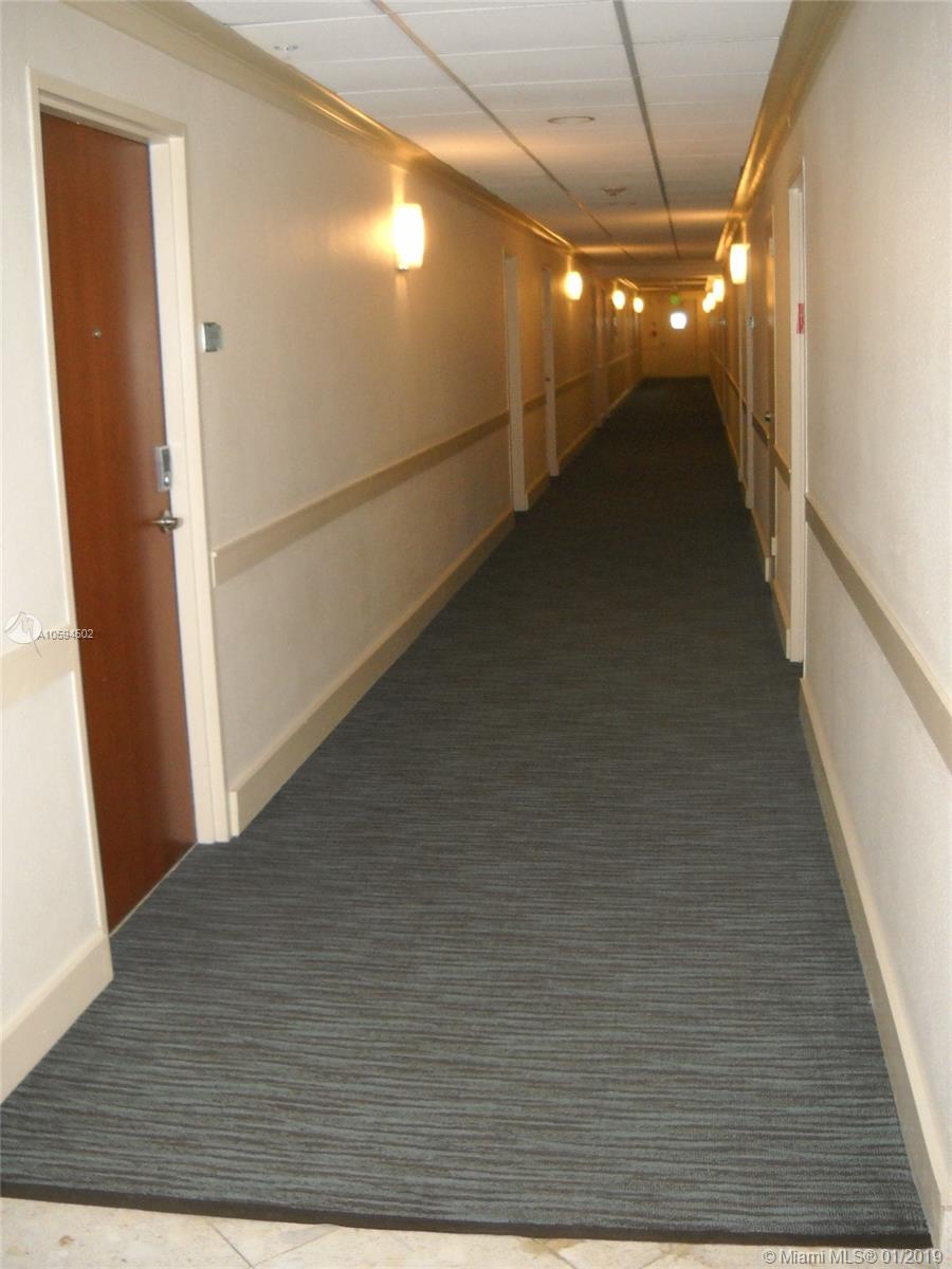 3801 S Ocean Dr 10v Property Photo 15