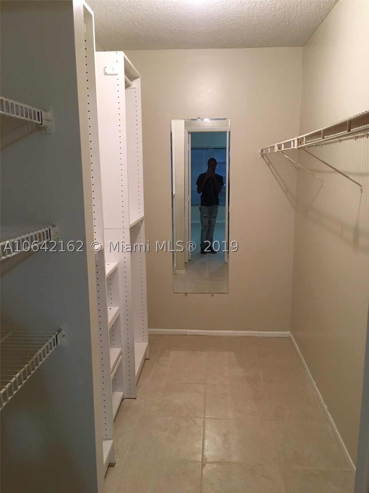 4170 Inverrary Dr 111 Property Photo 15