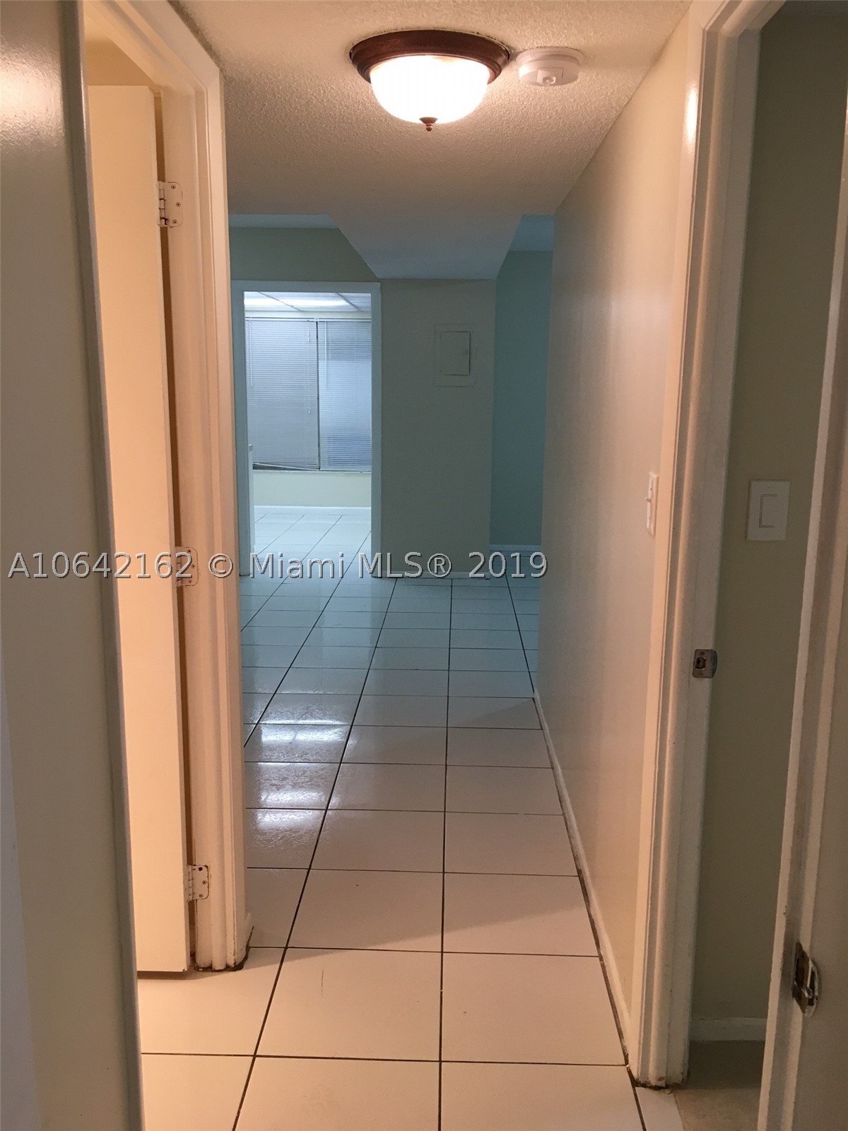 4170 Inverrary Dr 111 Property Photo 20