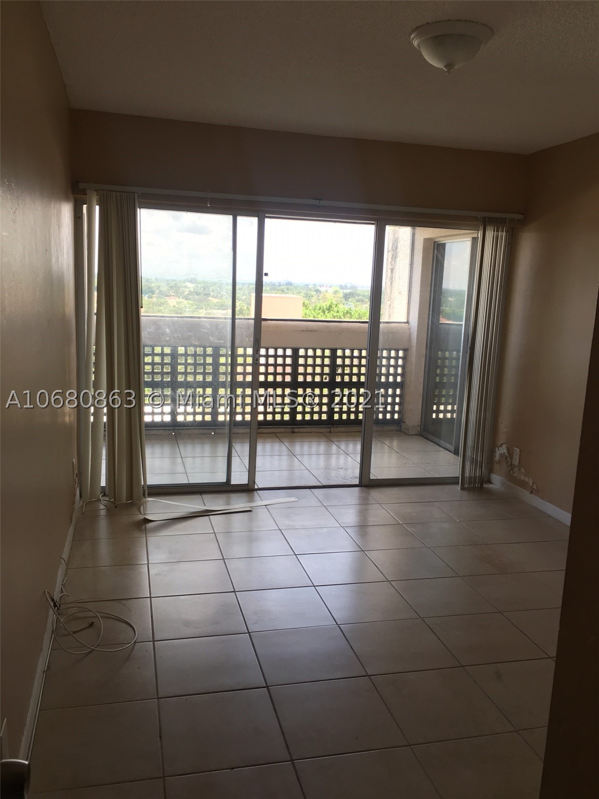 3301 Spanish Moss Ter 906 Property Photo 10