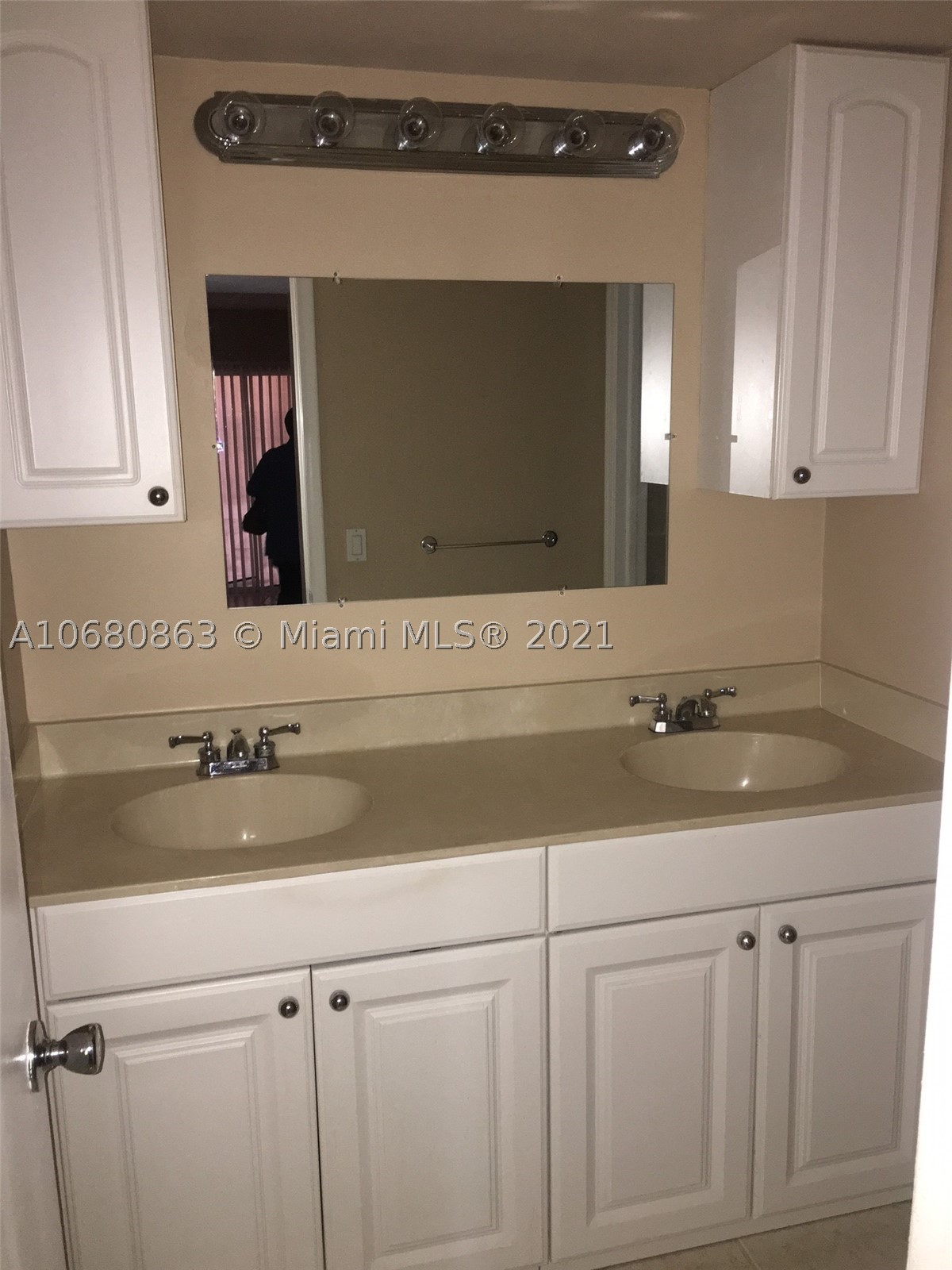 3301 Spanish Moss Ter 906 Property Photo 11