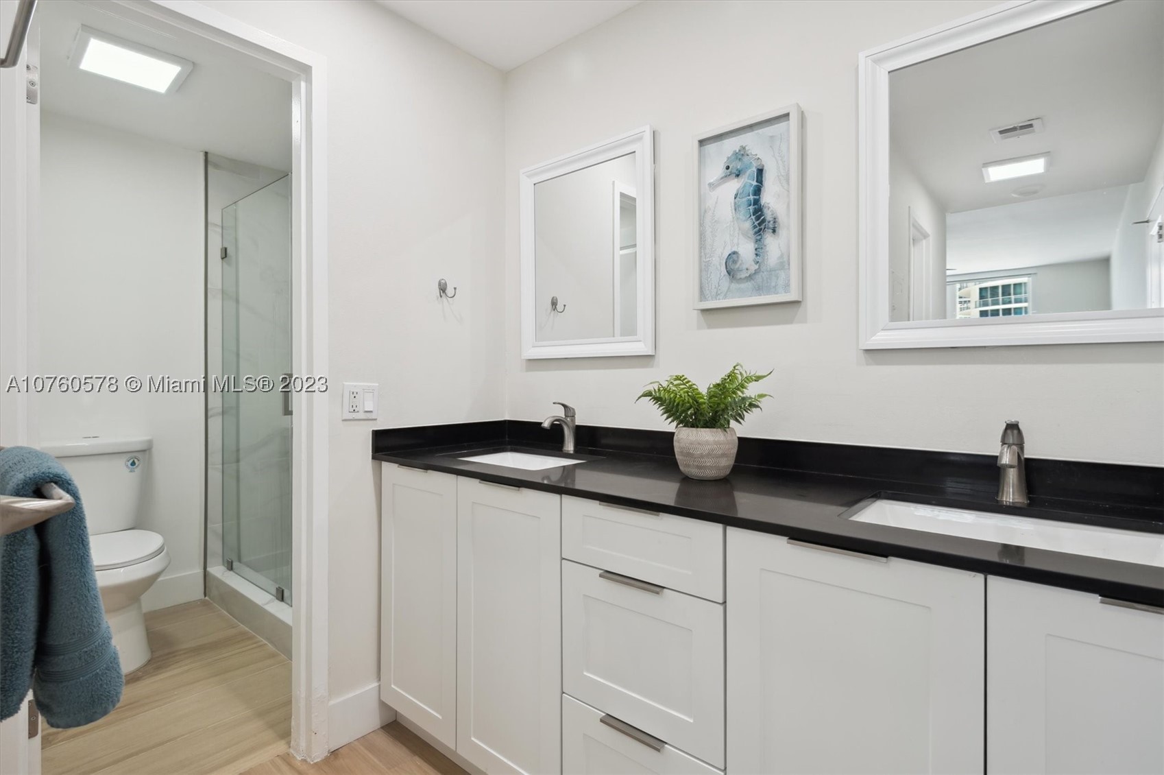 3505 S Ocean Dr 710 Property Photo 8