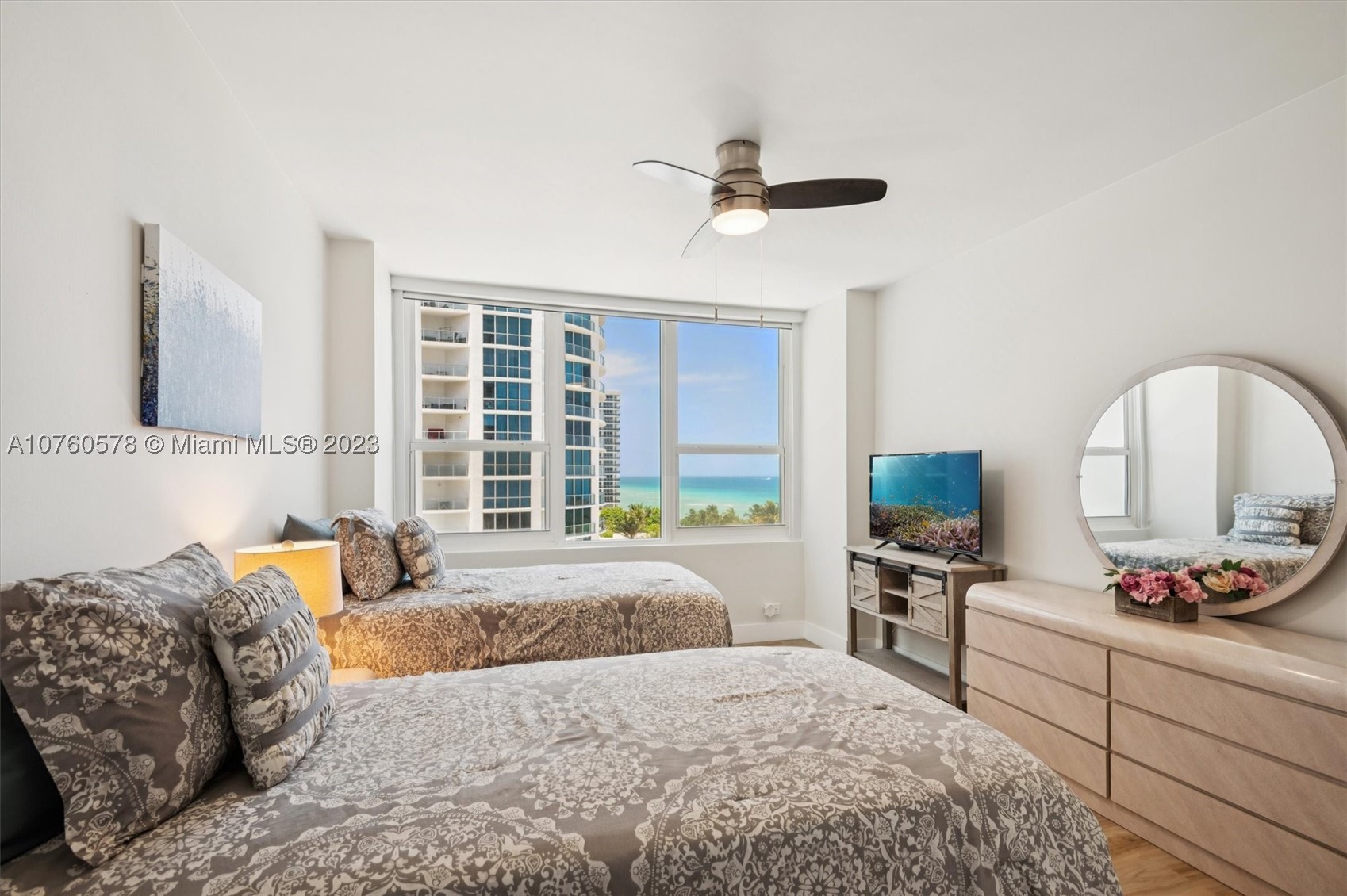 3505 S Ocean Dr 710 Property Photo 10
