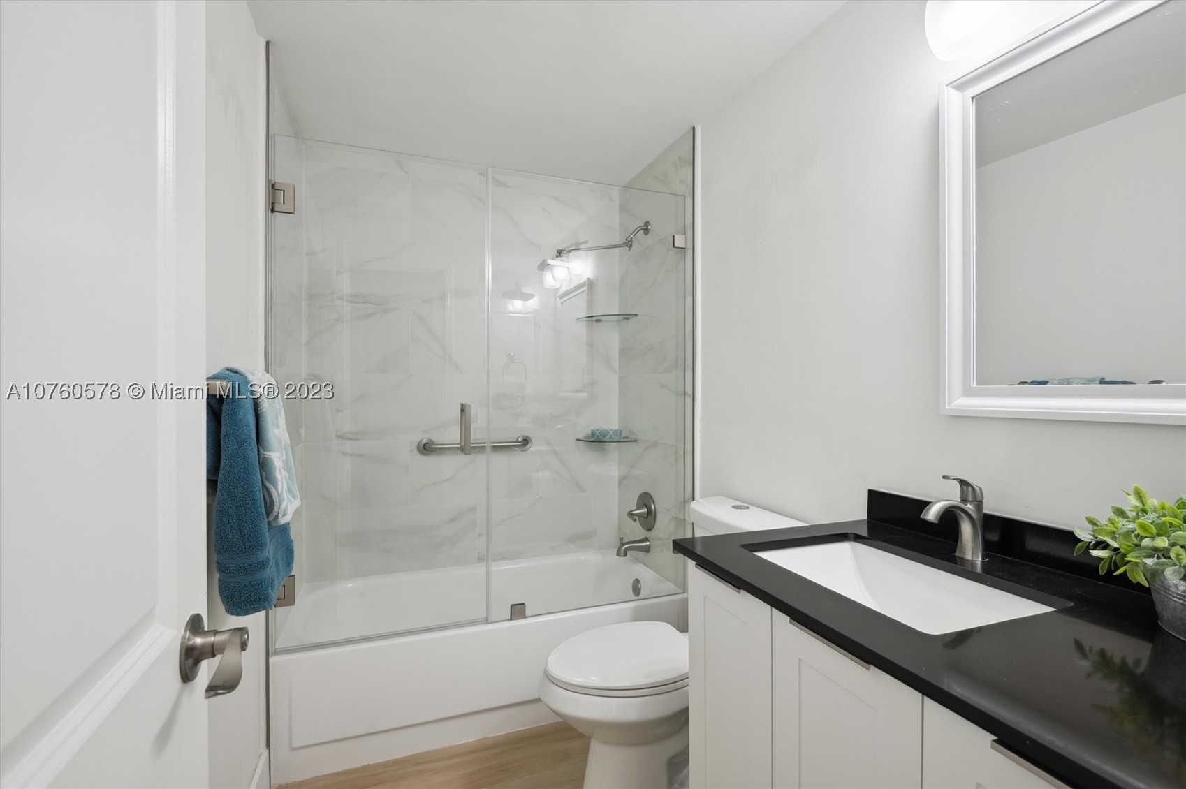 3505 S Ocean Dr 710 Property Photo 11