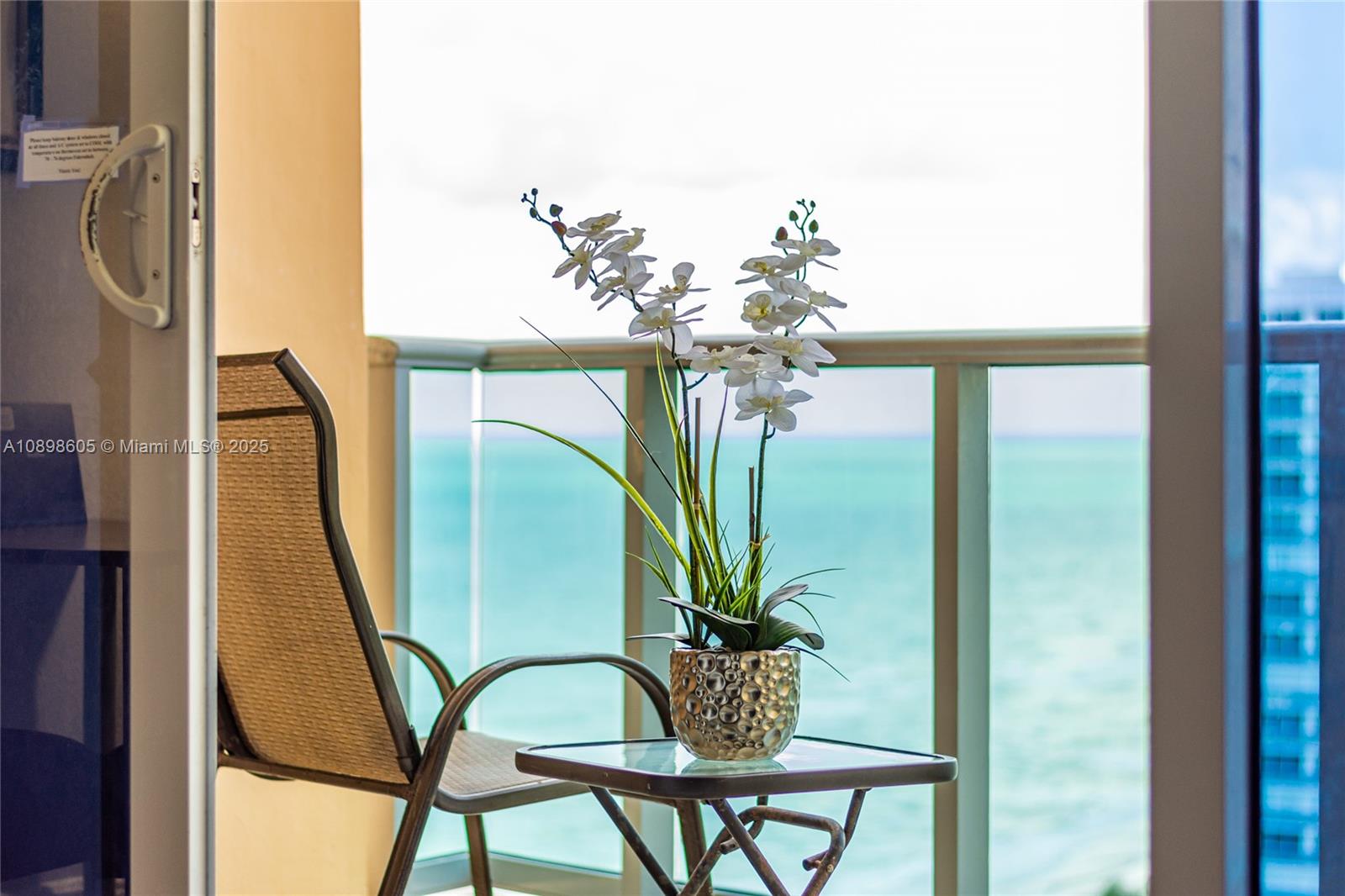 2501 S Ocean Dr 1617 (available July) Property Photo 14