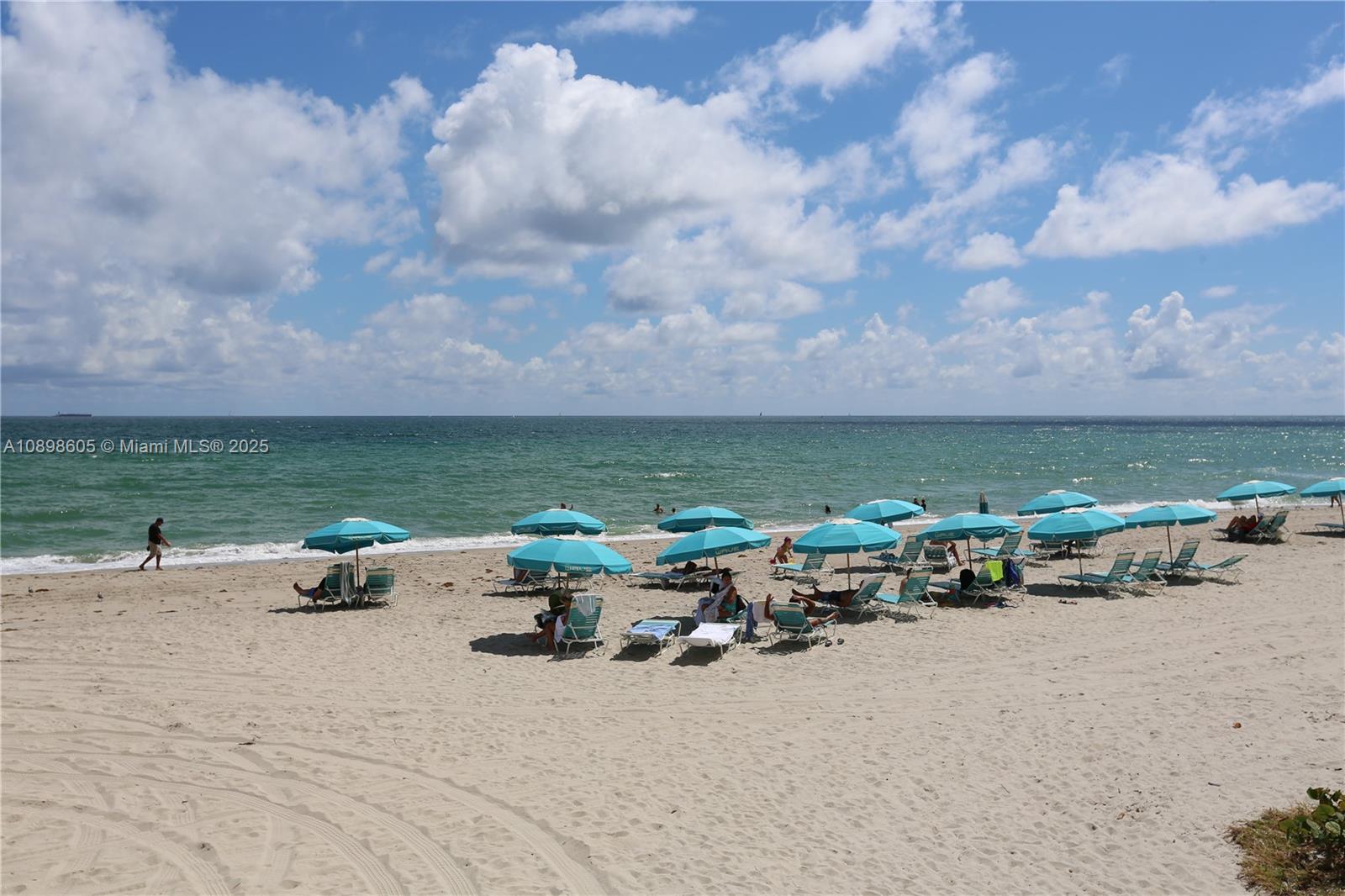 2501 S Ocean Dr 1617 (available July) Property Photo 40
