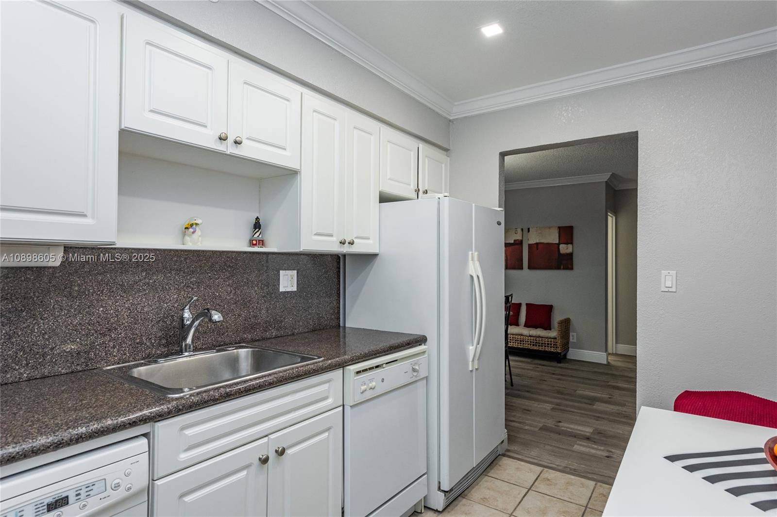 2501 S Ocean Dr 1617 (available July) Property Photo 64