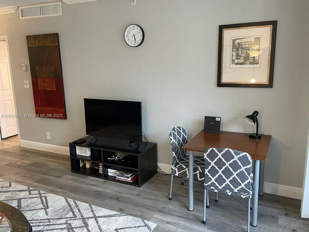 2501 S Ocean Dr 1617 (available July) Property Photo 88