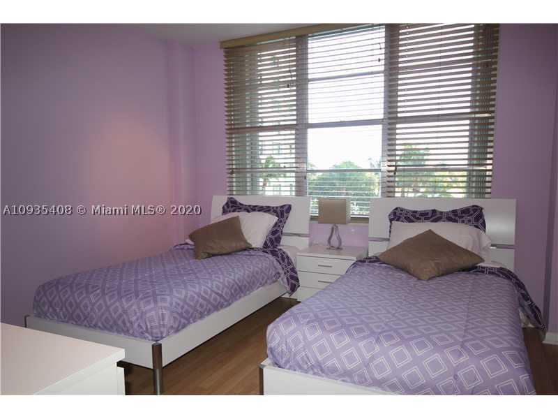 5161 Collins Av 508 Property Photo 19